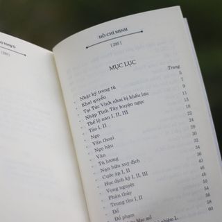 Sách: Nhật Ký Trong Tù