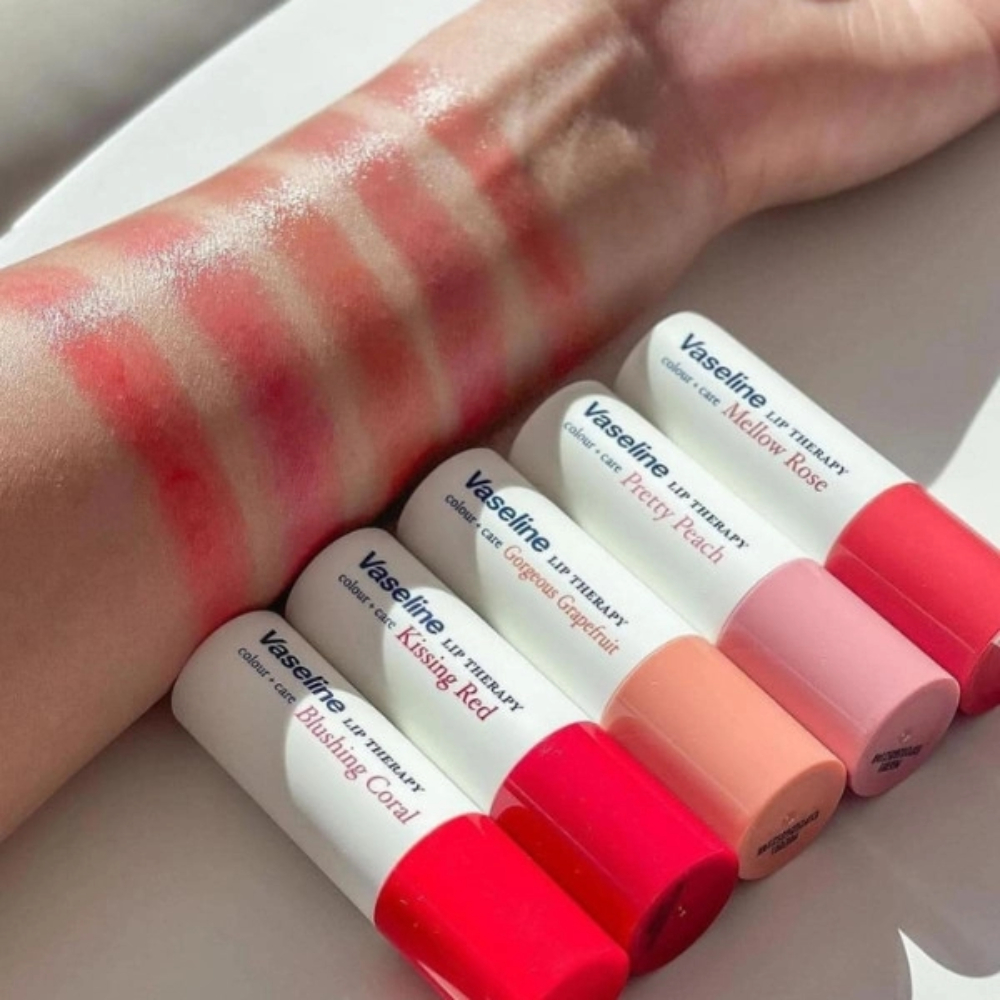 Son Dưỡng Có Màu Vaseline Lip Therapy Colour Care 4.2g Bản Hàn