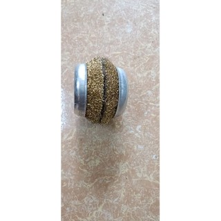 Bát đánh rỉ/ Bánh cước ( giá 2c)