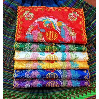 Bộ 6 chiếc khăn tay thêu - Trang phục phụ kiện Hầu Đồng