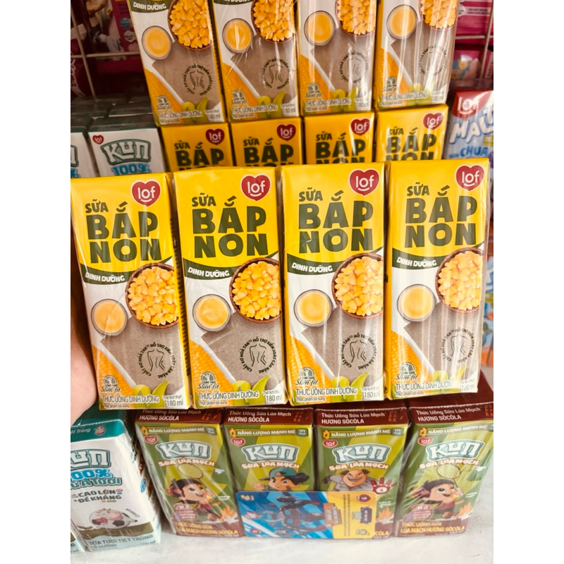 Thùng Sữa Bắp Non Lof 180ml