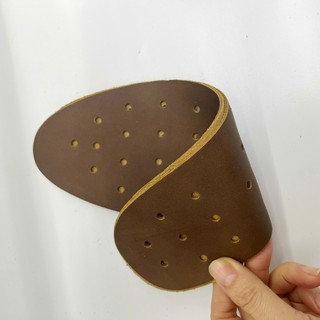 Một đôi lót giày nam