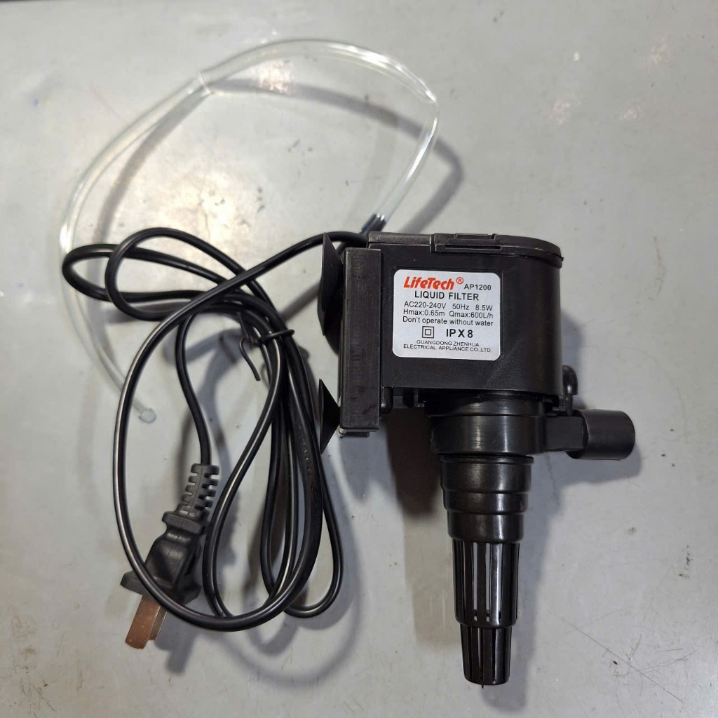 Máy bơm AP1200 LifeTech bơm hồ cá bơm tạo ô xi bể cá cảnh, vựa hải sản