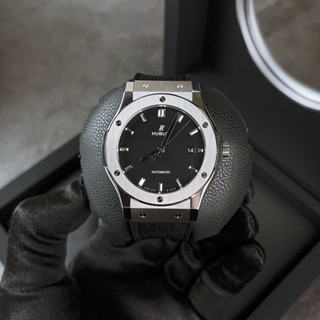 Đồng Hồ HUBLOT CLASSIC BLACK 2H 42mm Sang Trọng Lịch lãm