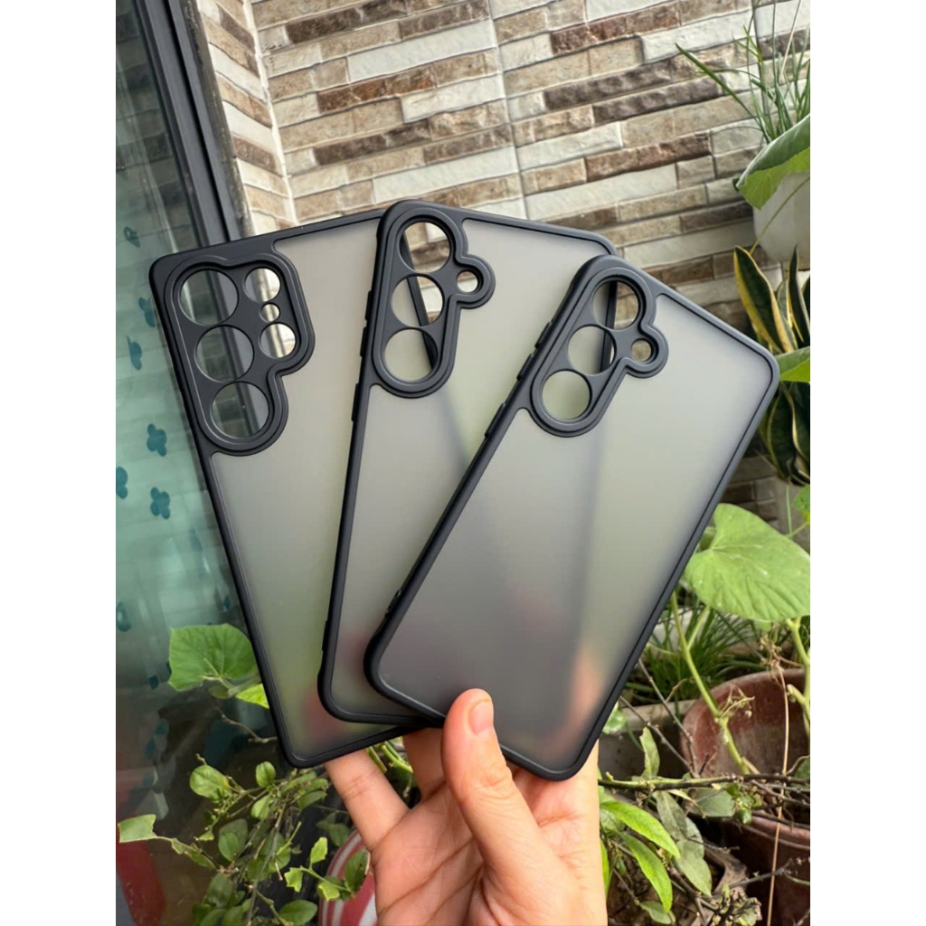 Ốp lưng Samsung A57, A37, S25 Edge, S25 Ultra, A56, A36 lưng nhám viền màu ,chống bám vân tay ( Đen)