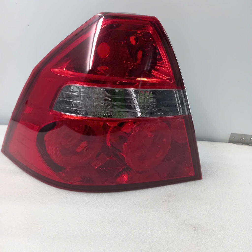 ĐÈN HẬU(ĐÈN PHANH) DAEWOO GENTRA 2005-2009