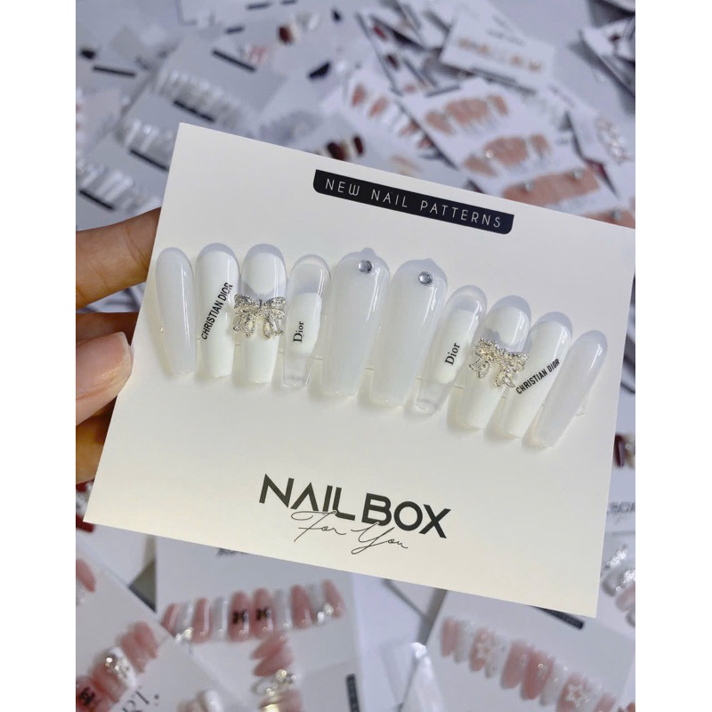 nailbox móng úp thiết kế