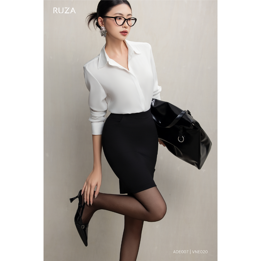 Áo sơ mi nữ RUZA chất liệu lụa màu trắng tay dài kiểu basic công sở mềm mại thoáng mát ADE007 | BigBuy360 - bigbuy360.vn