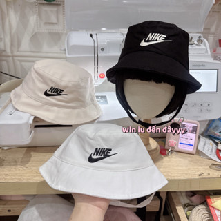 Mũ Nike vành tròn cho bé (có quai)