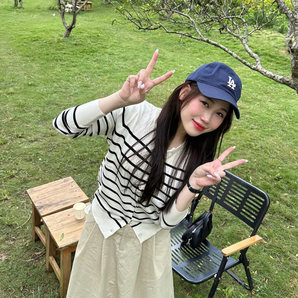 Áo khoác cardigan kẻ ngang chất len mềm mỏng SUMIISHOP mã QC99 | BigBuy360 - bigbuy360.vn