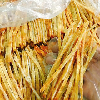 CÁ THIỀU QUE ĐẶC SẢN ĐÀ NẴNG (hộp 250gr )