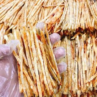 CÁ THIỀU QUE ĐẶC SẢN ĐÀ NẴNG (hộp 250gr )