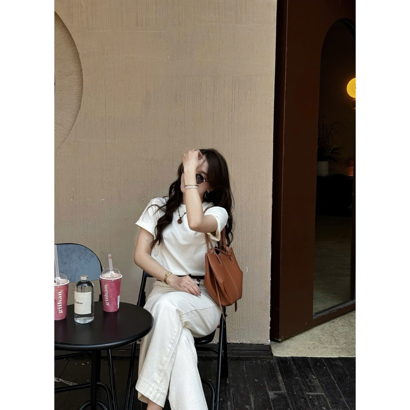 (ẢNH OLDSCHOOL) Áo thun nữ trơn basic form vừa chất lông mịn mềm DOUDOU | BigBuy360 - bigbuy360.vn