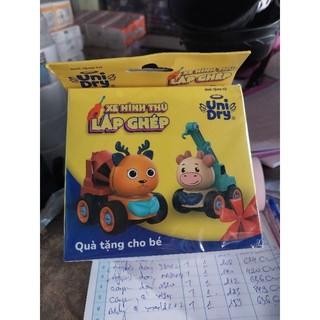 (Đơn từ 2g tặng xe lắp ghép - mẫu mới) Miếng lót sơ sinh Huggies NB2 60 miếng
