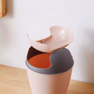 Thùng rác, bật rác mini đa năng
