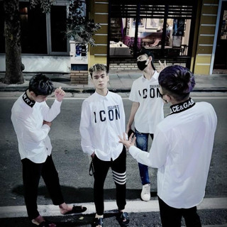 Áo Sơ Mi Nam Boy Phố Dsq In Chữ ICON Đen Trước Ngực Khuy Vải Lụa Đơn Giản Cao Cấp Cực Chất