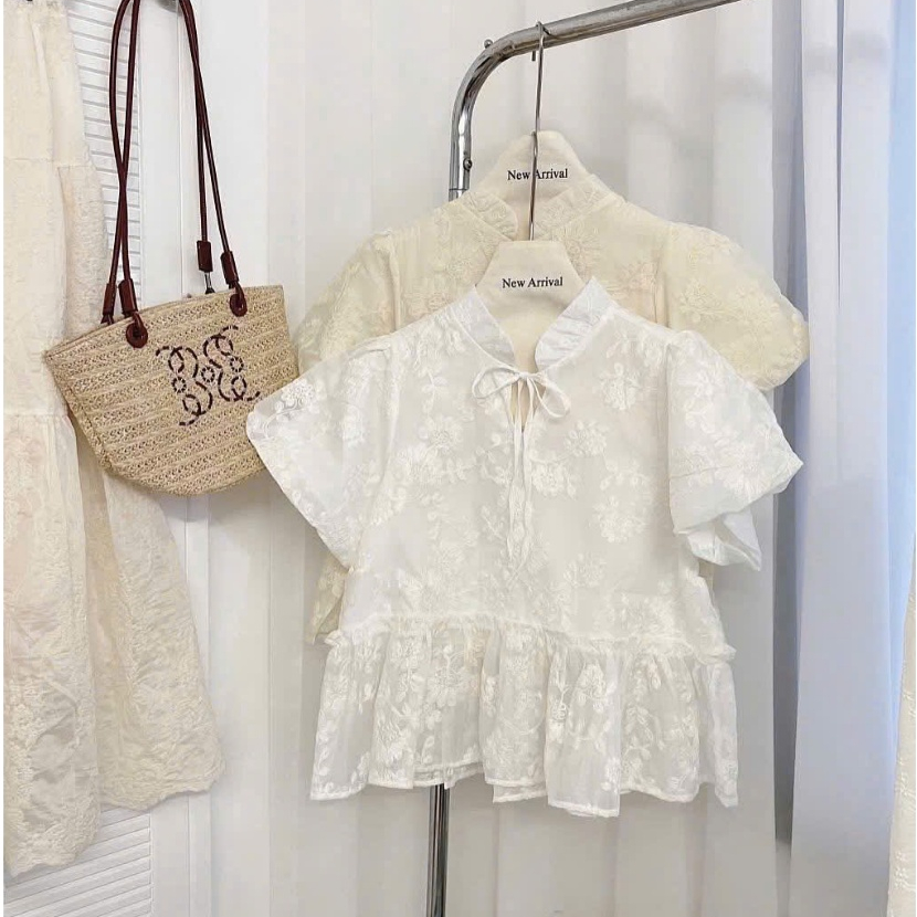 Áo babydoll nữ A.722, Áo cổ tàu tay ngắn dáng babydoll phối ren hoa cổ thắt nơ xinh xắn - Shop Chấm 