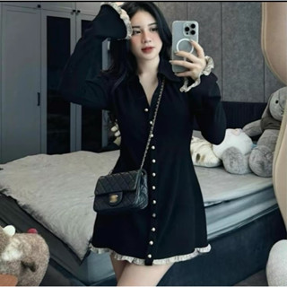 Đầm Body Len Zip Cổ V Đính Cúc Nổi Phối Viên Bèo Tiểu Thư Nhẹ Nhàng Siêu Dễ Thương Dành Các Nàng Thơ