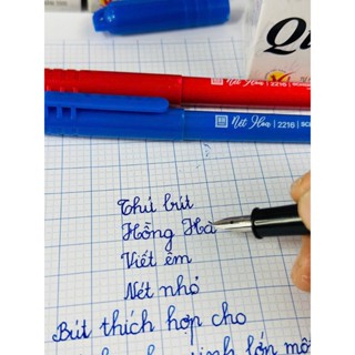 Bút máy Hồng Hà 2216 ngòi mài êm,nét nhỏ,viết êm không cào vở,Bút có piston bơm mực (1 bút )