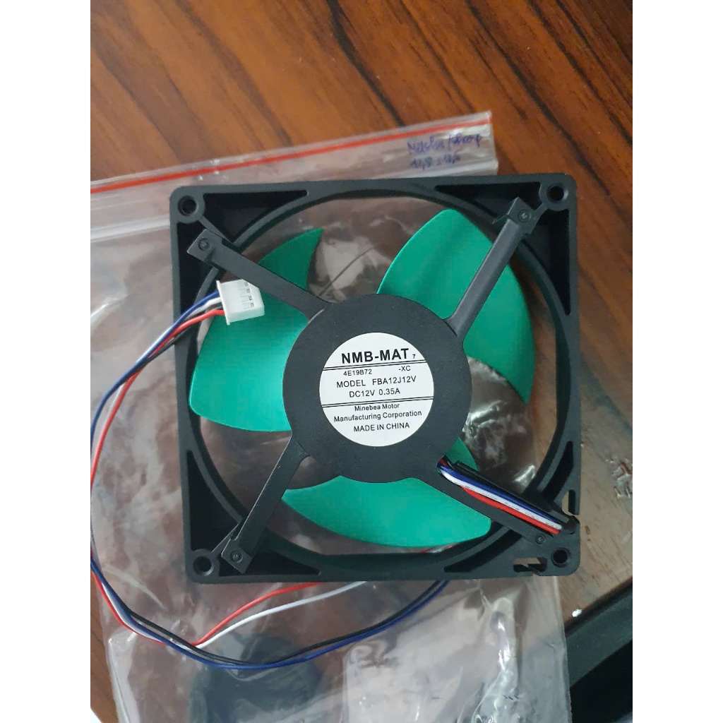 QUẠT (HÃNG NMB) TỦ LẠNH MITSU / SHARP 12.5*12.5 CÁNH XANH 12V 0.35A (4DÂY)