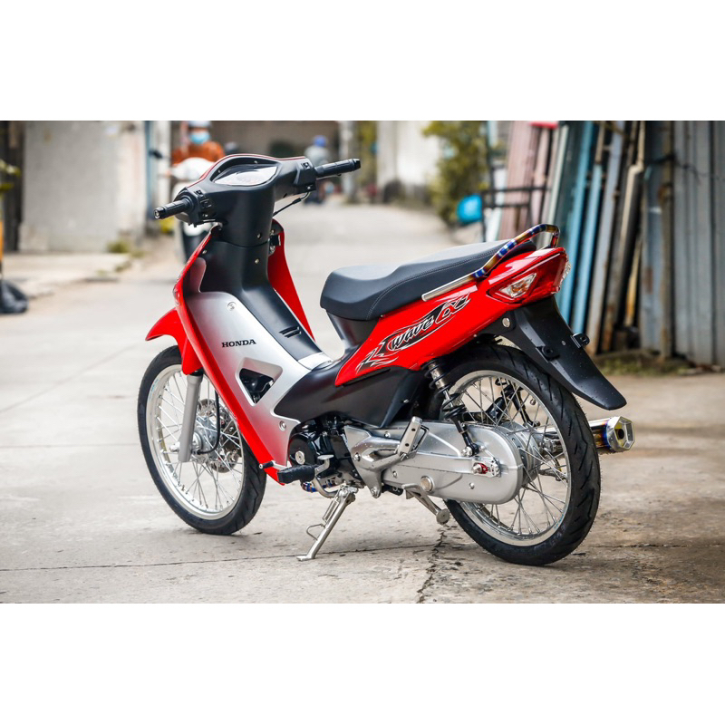 Tem Wave Alpha mẫu tem lửa (xe màu đỏ)