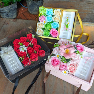 Hộp Hoa Hồng Sáp HH05 Nắp Trong Suốt Có Khay Đựng Tiền Quà Tặng 8/3, Sinh Nhật, Valentine, Dịp Lễ