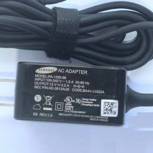 Sạc laptop Samsung XE303C12