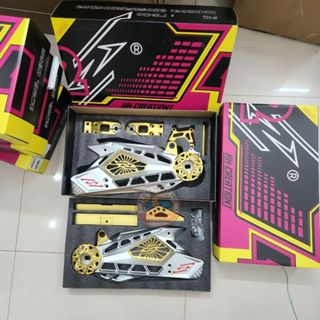 Gắp CNC V2 Real chính hãng 2024 Nhôm Phay Nguyên Khối Càng sau cho xe điện, độ hoàn thiện cao, chi tiết sắc nét dày dặn