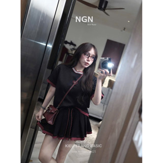 Sét áo pada và chân váy xếp ly