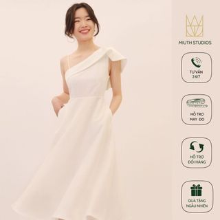 Đầm thiết kế dự tiệc màu trắng lệch vai cách điệu dáng dài form xòe thanh lịch
