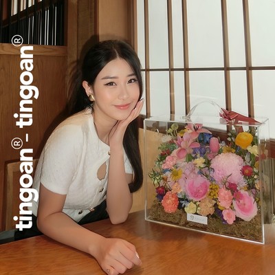 TINGOAN® - Áo crop dáng lửng khoét ngực trắng DON'T TEXT ME WHEN YOU'RE DRUNK TOP/WH