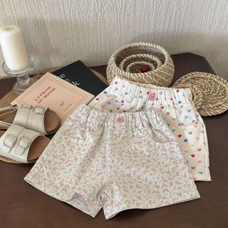  Quần short bé gái Little Maven hoạ tiết chấm bi hoa nhí trơn màu A2094 - Little Maven Chính Hãng 