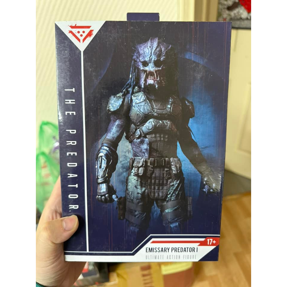 Mô hình NECA Emissary Predator (Version 1)