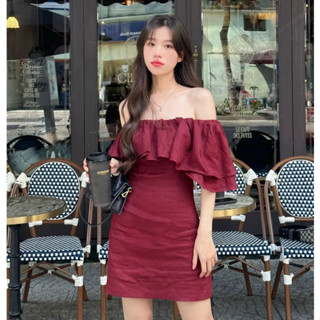 Váy Nữ Dự Tiệc Trễ Vai Nhún Bèo Thiết Kế Chiết Eo Ôm Body Dáng Ngắn Tone Đỏ Mận Tiểu Thư Sang Chảnh