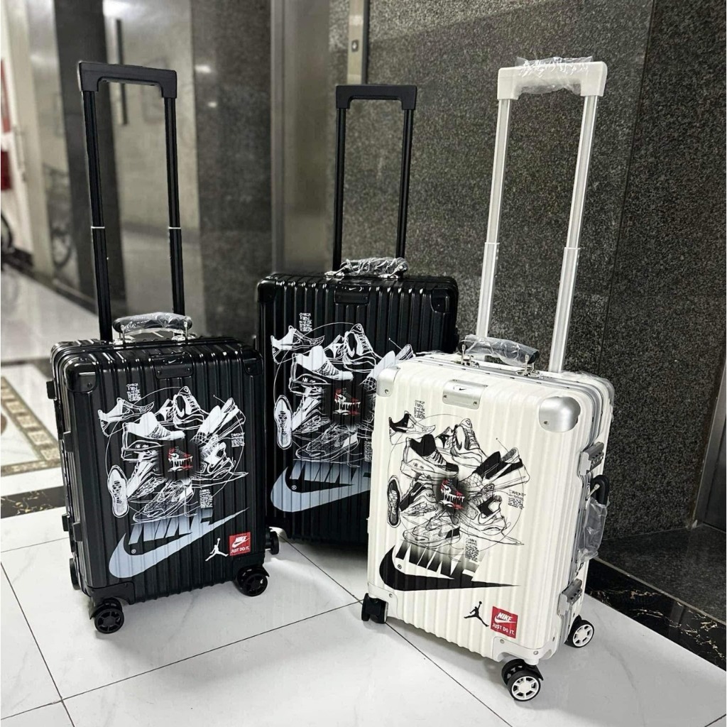 Vali Chính Hãng Nike Sticker Size 20 26  Màu Trắng / Đen