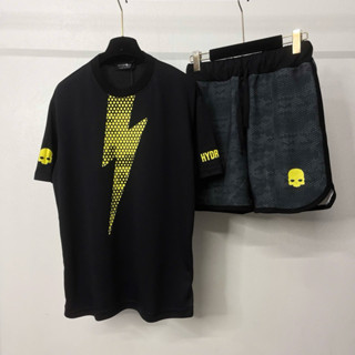 Bộ Đồ Nam Cộc Tay Mặc Hè In Hình Tia Sét To Dọc Thân Quần Loang Rằn Ri Logo Đầu Lâu Cho Các Boy Phố Đi Chơi Đi Biển Cháy