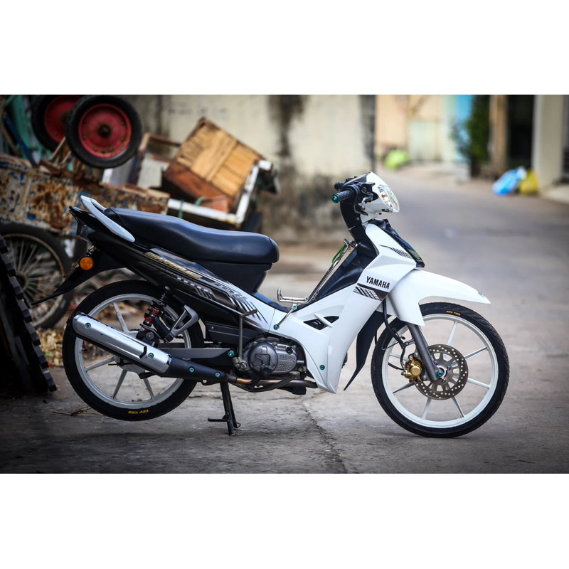 Tem Sirius mẫu N04 (trắng đen)