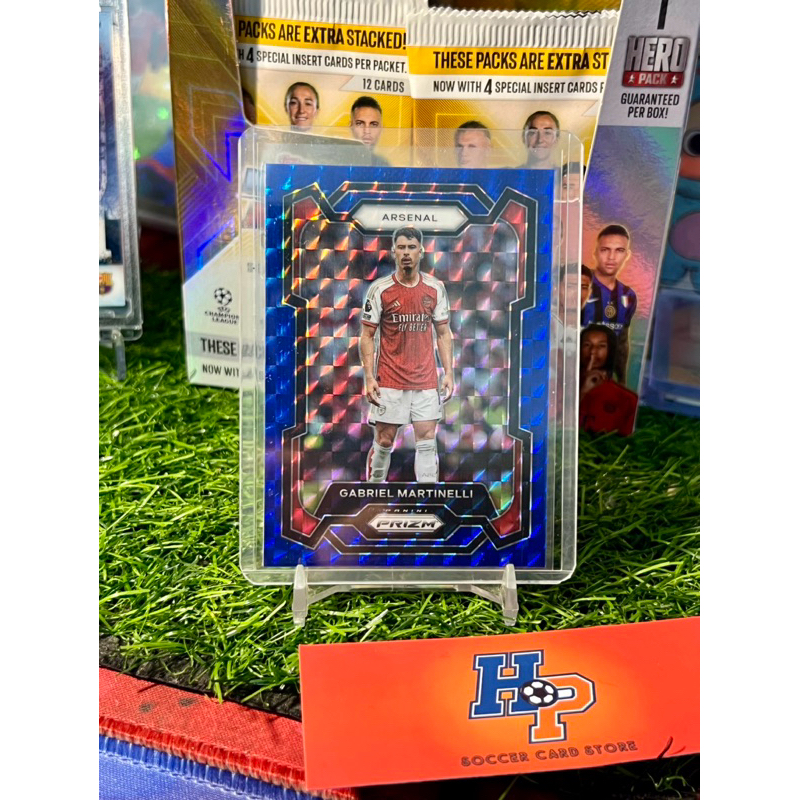 Thẻ bóng đá Gabriel Martinelli Blue Panini Prizm EPL 2023/24