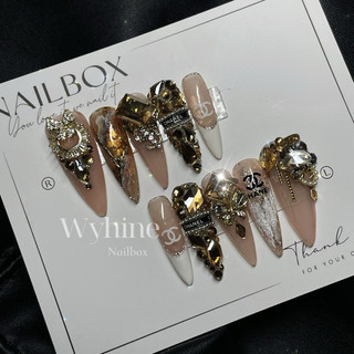 NAILBOX FORM NHỌN ĐÍNH ĐÁ CAO CẤP SIÊU SÁNG LẤP LÁNH CHÒI MẮT KÈM CHARM XỊN XÒ CON BÒ