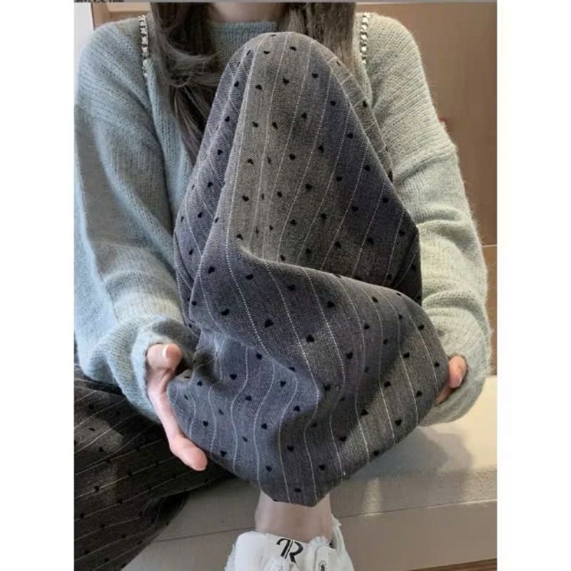 Quần suông ống rộng kẻ tim mẫu mới phong cách hàn quốc sang chảnh | BigBuy360 - bigbuy360.vn