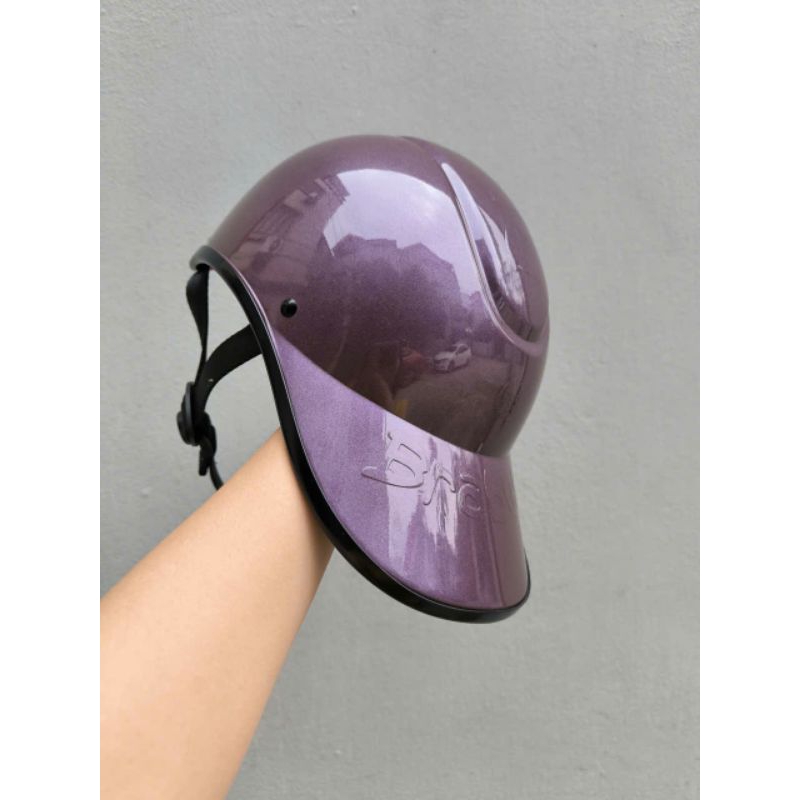 Mũ bảo hiểm màu nâu tím ngọc trai BraBus chính hãng bản khóet gáy dành cho nữ