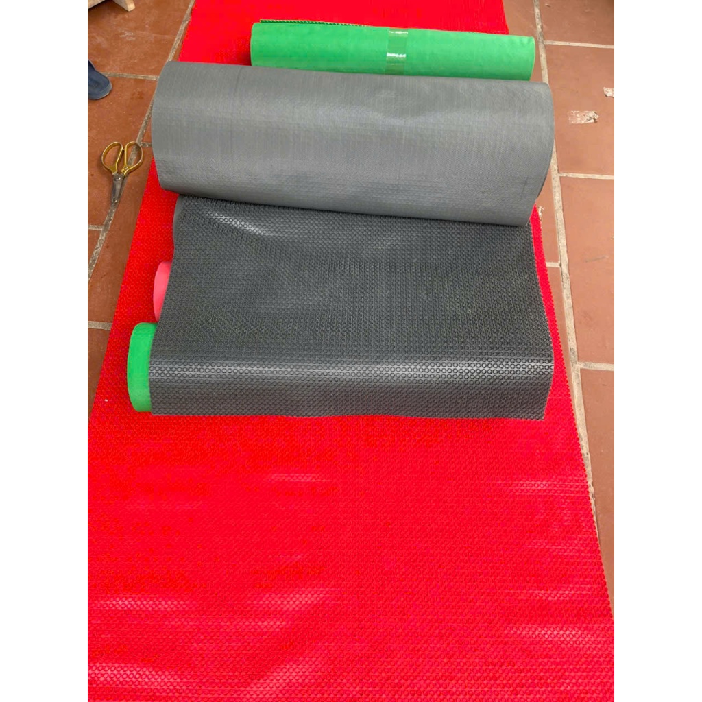 4m x 70cm Thảm Nhựa Gai Cúc Chống Trơn Theo Kích Thước