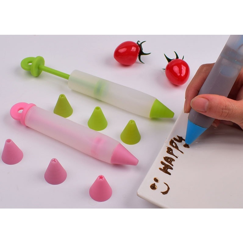 Bút Viết Chữ Kèm 4 đầu bơm bằng silicone Dùng Để Trang Trí Bánh Kem , Sô Cô La , Món Tráng Miệng