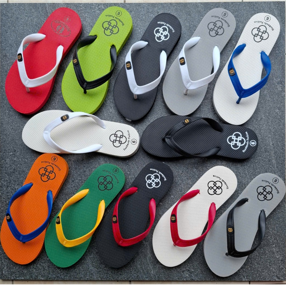 dép xỏ ngón bé trai, chất liệu cao su, mềm, dẻo, nhẹ, mang êm chân, siêu bền, tiện lợi, size 35 đến 39