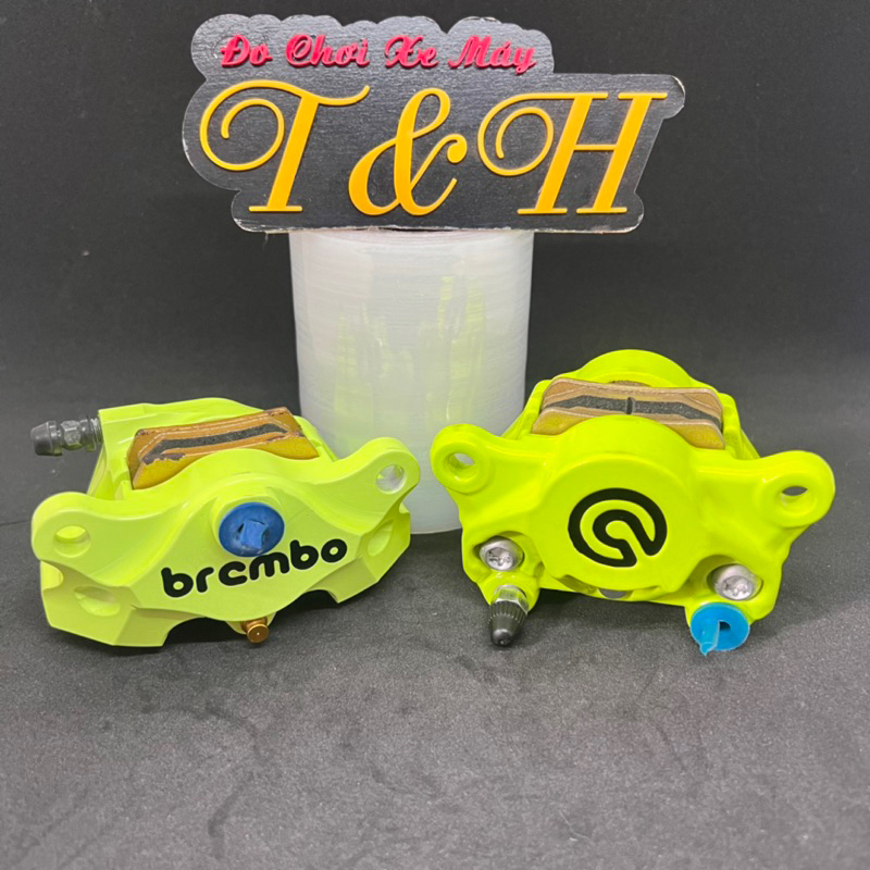 Heo 2Pis Đối Xứng Chữ Logo Brembo Màu Xanh Lá
