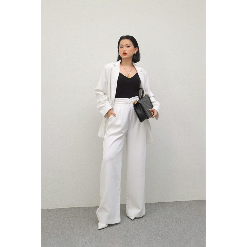 [XẢ KHO HÀNG TK] Set áo blazer oversize và quần suông ống rộng màu trắng thanh lịch