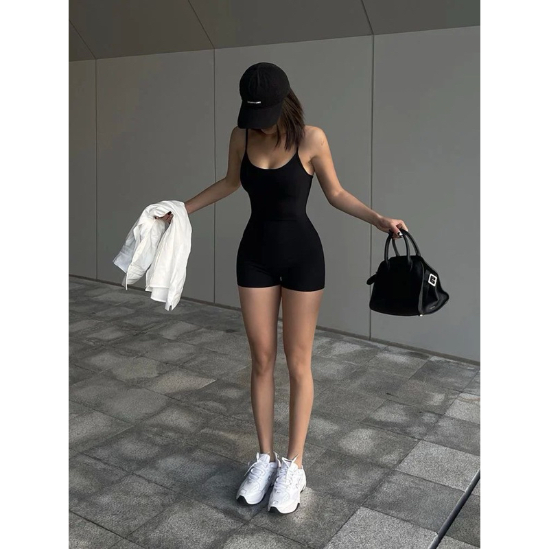 [ĐỒ BƠI LIỀN MẢNH] Bikini liền mảnh 2 DÂY FORM SHORT màu đen năng động | BigBuy360 - bigbuy360.vn