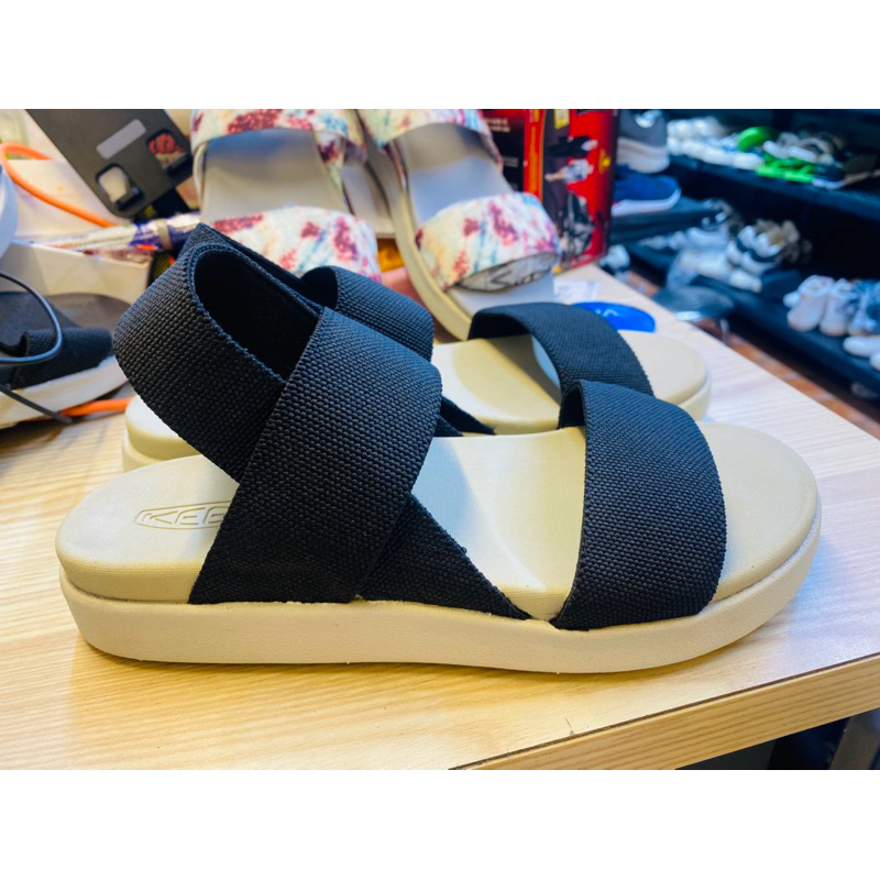 dép Sandal Keen