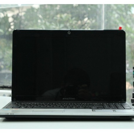 Laptop emachines core i3 thanh lý văn phòng
