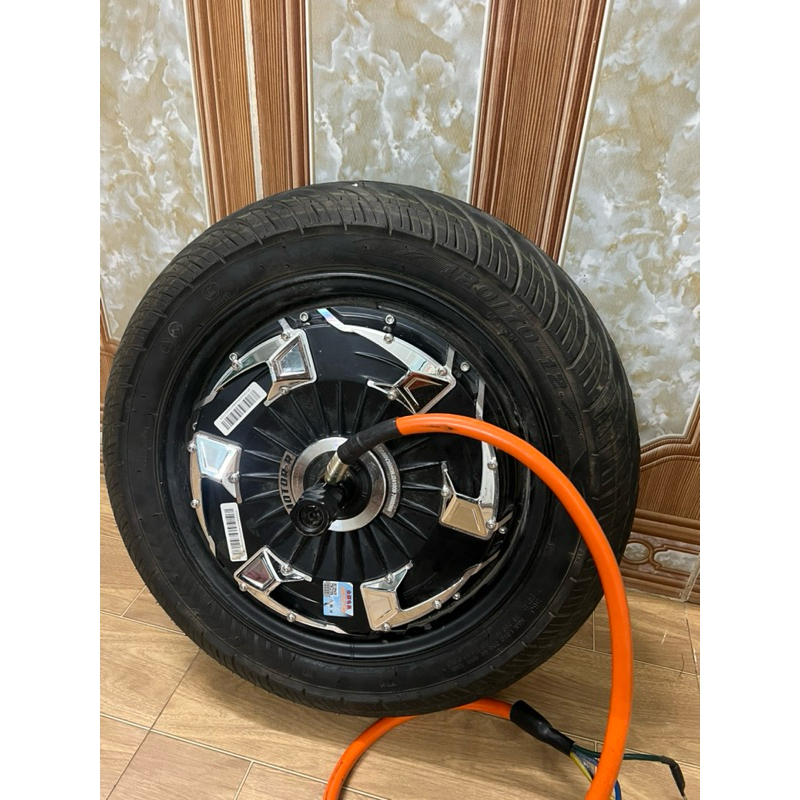 động cơ 3kv4 99% cả lốp chưa vết xước nguyên zin